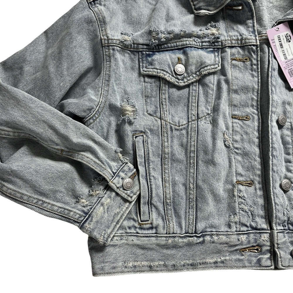 NWT Wild Fable Denim Jacket Womens Small Light Wash Distressed Cropped Jean Coat - Picture 3 of 10